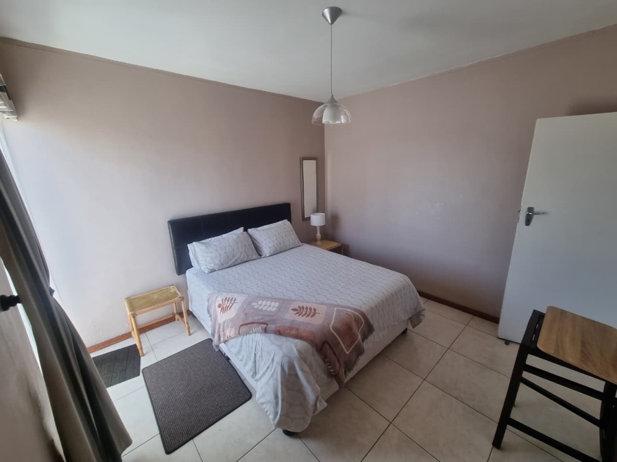 2 Bedroom Property for Sale in Milnerton Western Cape